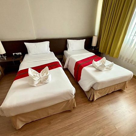 Aloha Hatyai Hotel Hat Yai Exterior photo