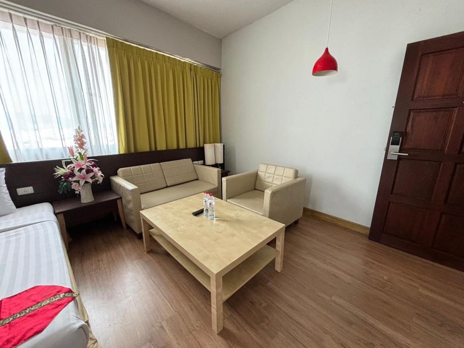 Aloha Hatyai Hotel Hat Yai Exterior photo