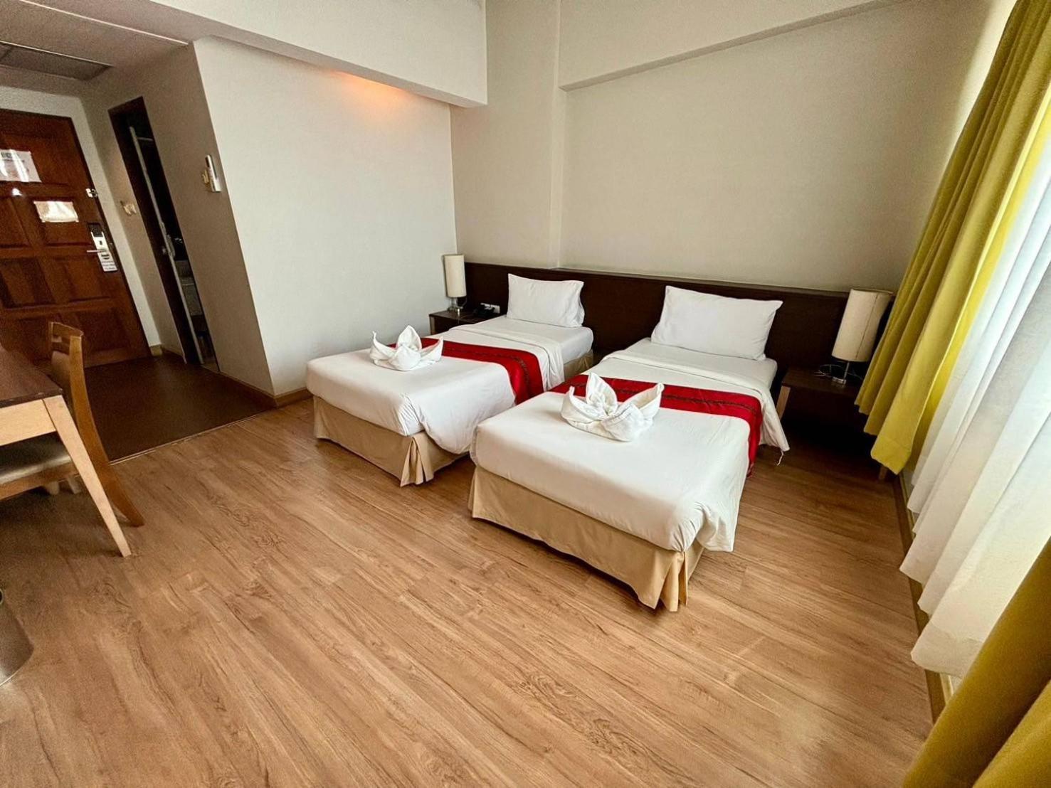 Aloha Hatyai Hotel Hat Yai Exterior photo