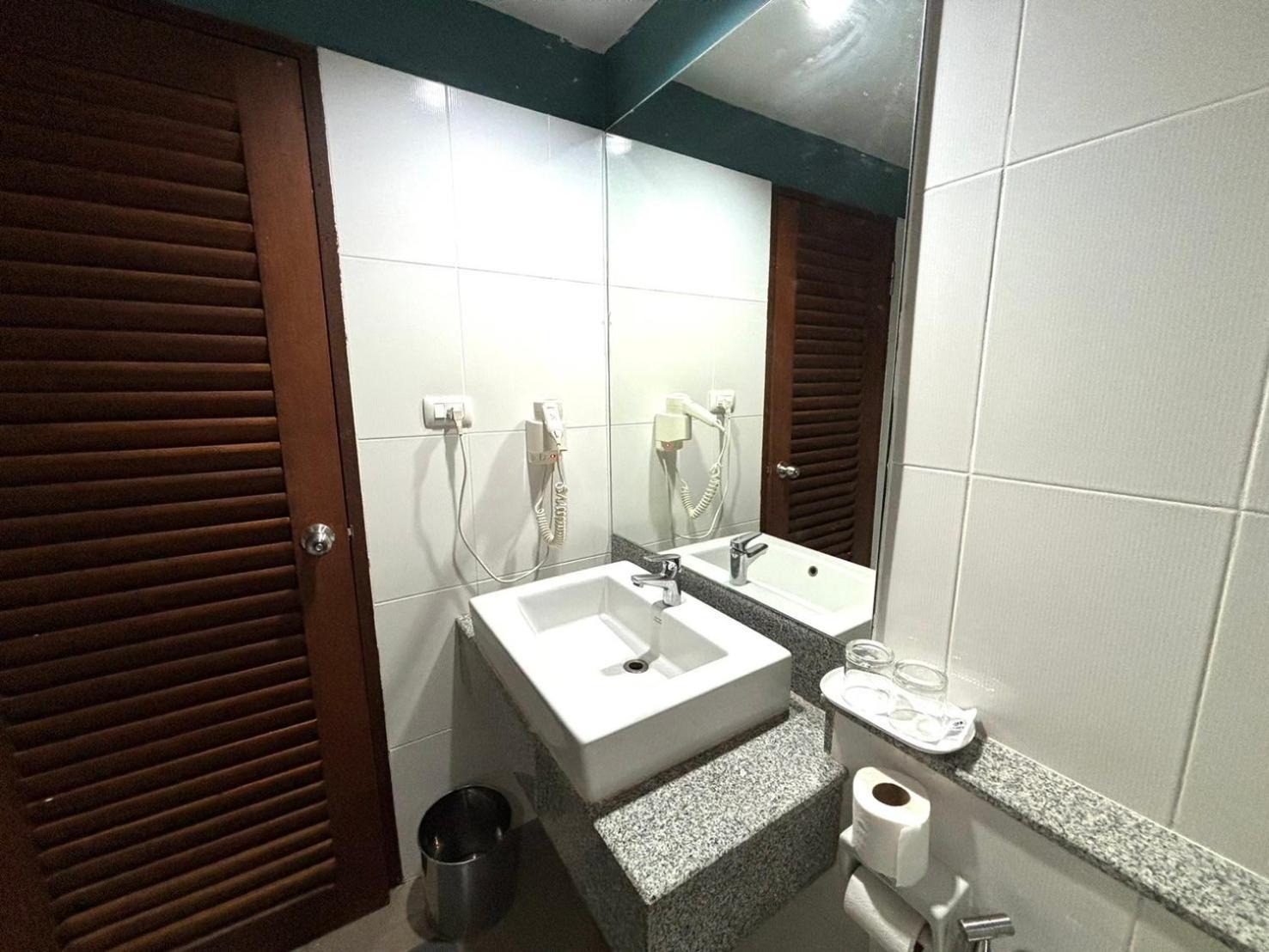 Aloha Hatyai Hotel Hat Yai Exterior photo